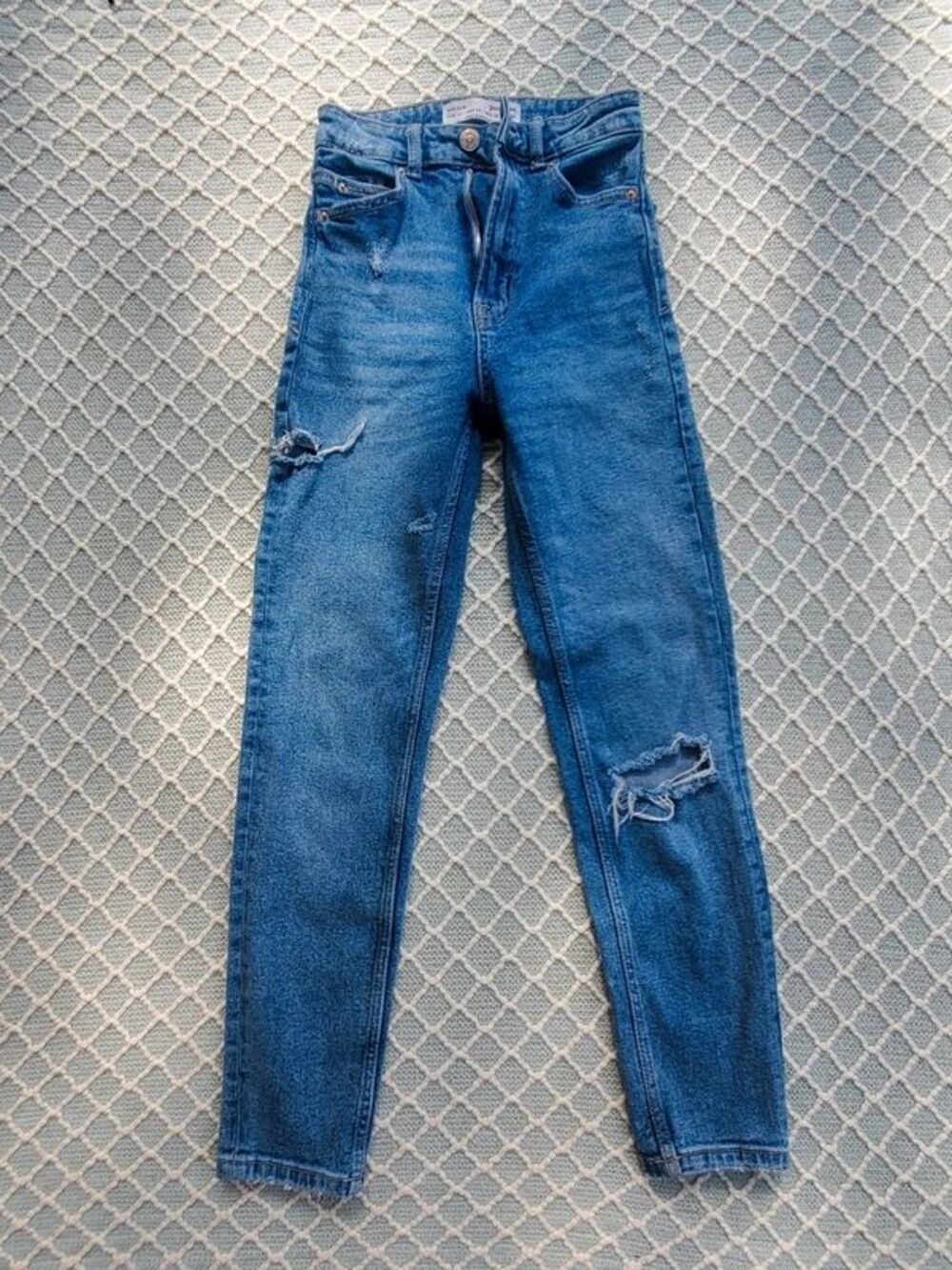 Stradivarius Size 00 Slim Mom Jean